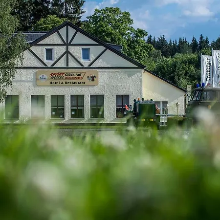 Glueck Auf Moenchenfrei Hotell Brand-Erbisdorf